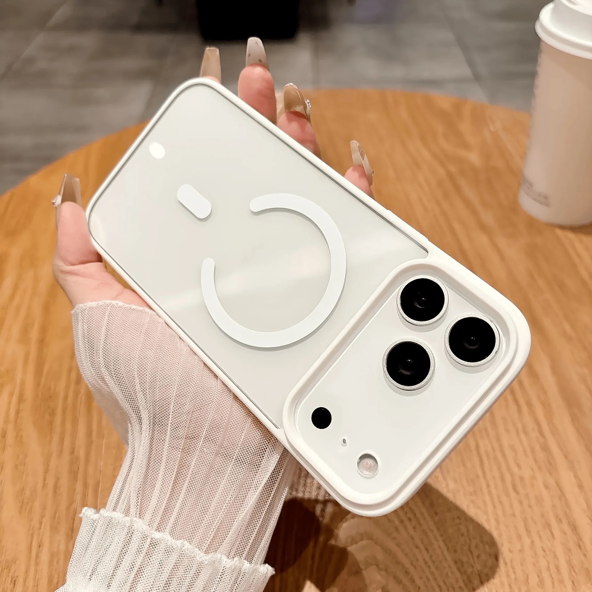 Magnetic Absorption Transparent Case for iPhone 17 Series Anti Shock Frosted Back Cover Camera Lens Protection Fingerprint Resistant Ultra Thin Case